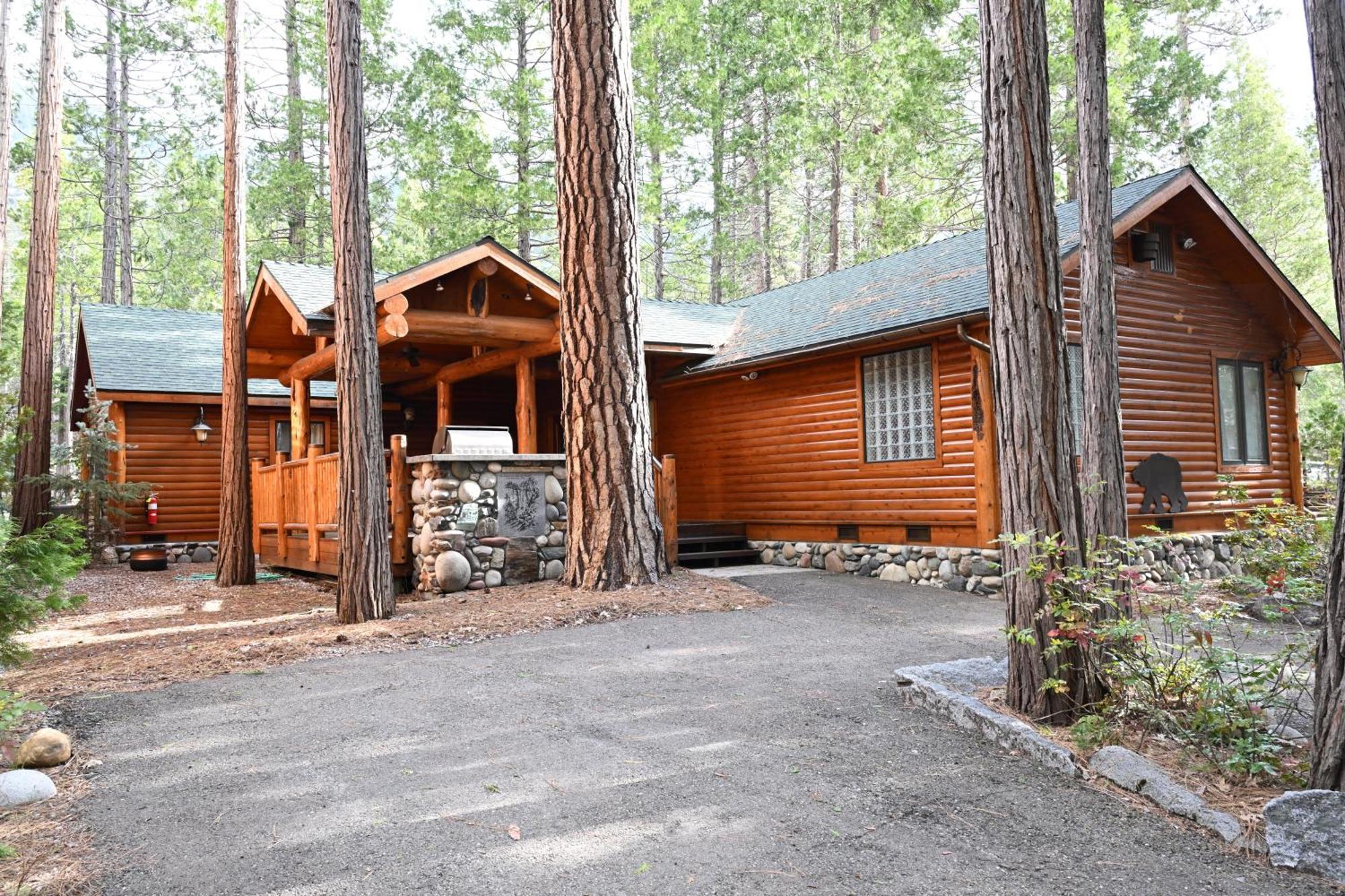 Grizzly Giant Villa Уауона Екстериор снимка